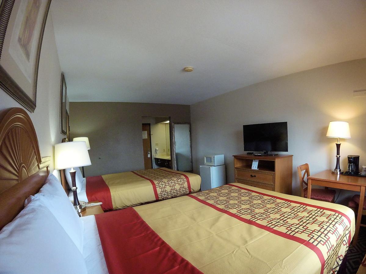 Travel Inn And Suites- Sikeston Miner I-55 Exit-67 Екстериор снимка