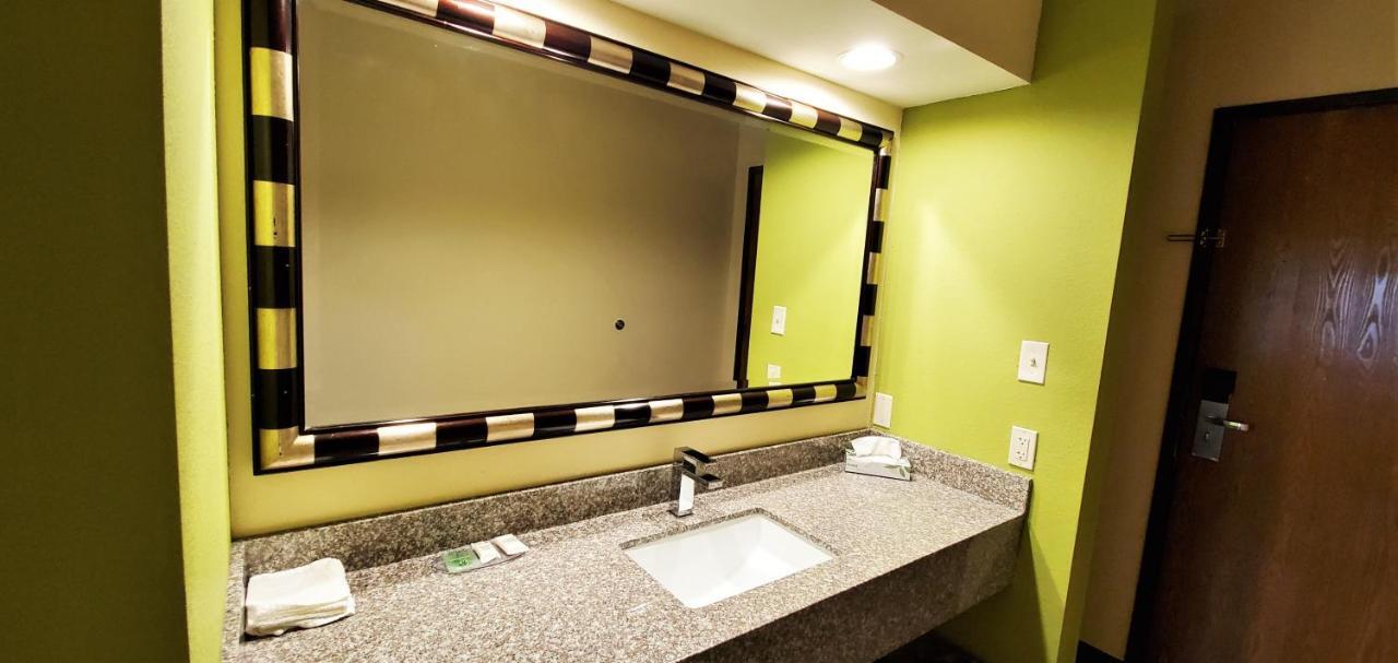 Travel Inn And Suites- Sikeston Miner I-55 Exit-67 Екстериор снимка