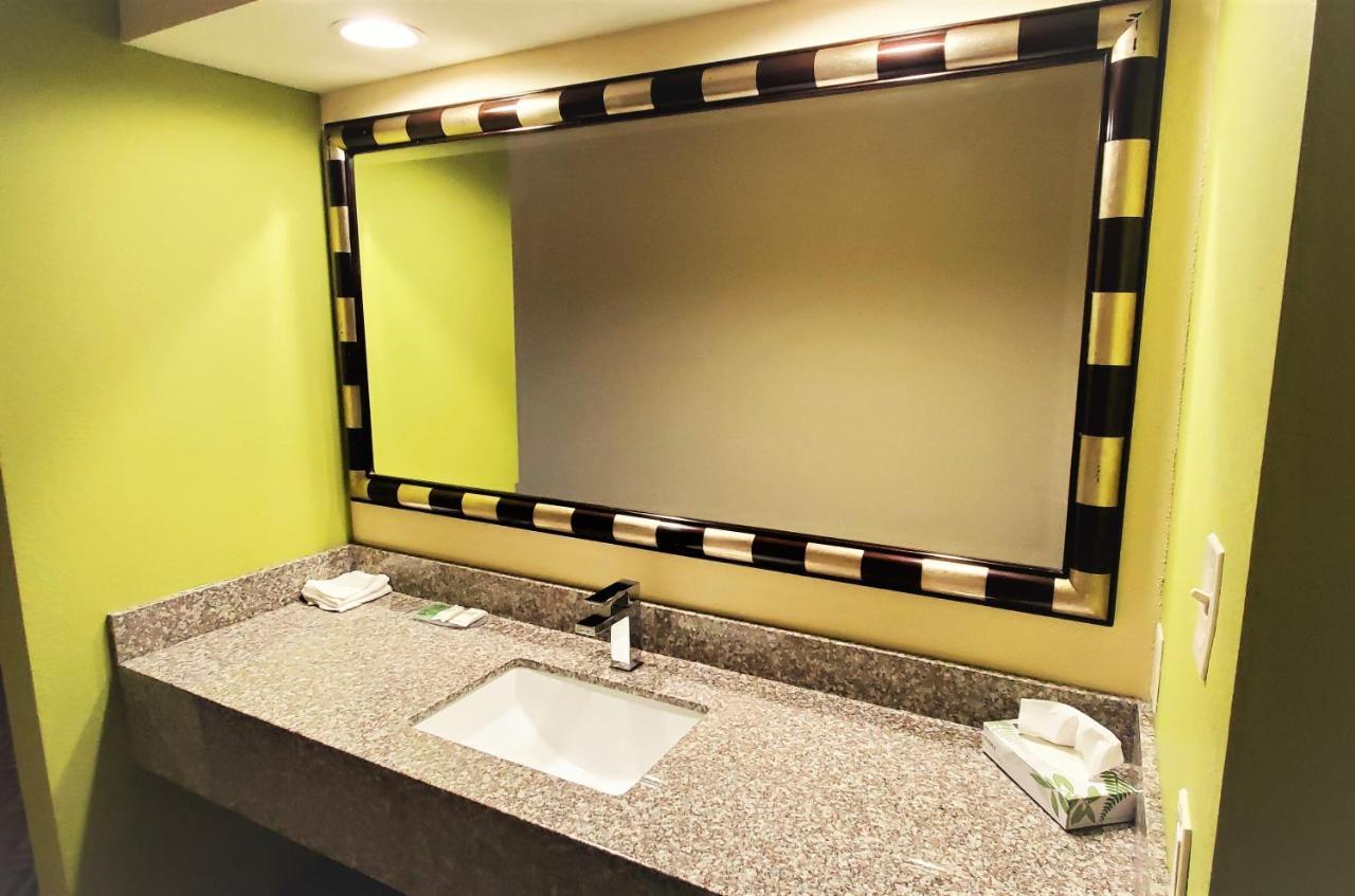 Travel Inn And Suites- Sikeston Miner I-55 Exit-67 Екстериор снимка